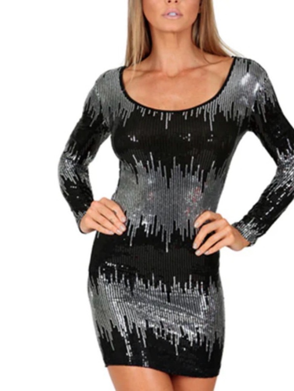 ✨ Black & Silver Sequin Mini Dress | Long Sleeve | Size L ✨🌹🖤